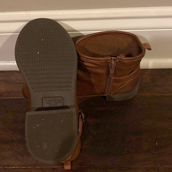 Cool brown boots - Picture 3 of 3